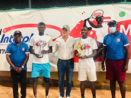 Samuel Antwi wins Interplast Invitational Top 16 Tourney 