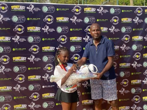 Whitney Orimoloye lifts Sydney Katz Juniors Title