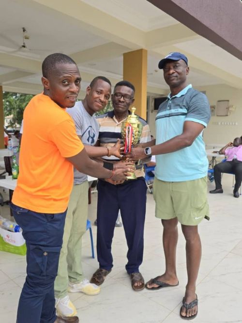 4 Garrison Officers Mess wins Triangular Tennis Tournament 